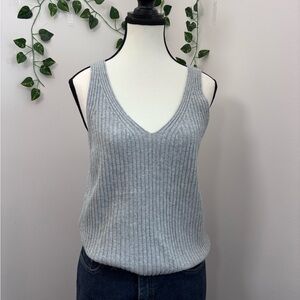 NWT GAP Light Gray Ribbed Knit Sleeveless Top Cotton Blend Spring Size M